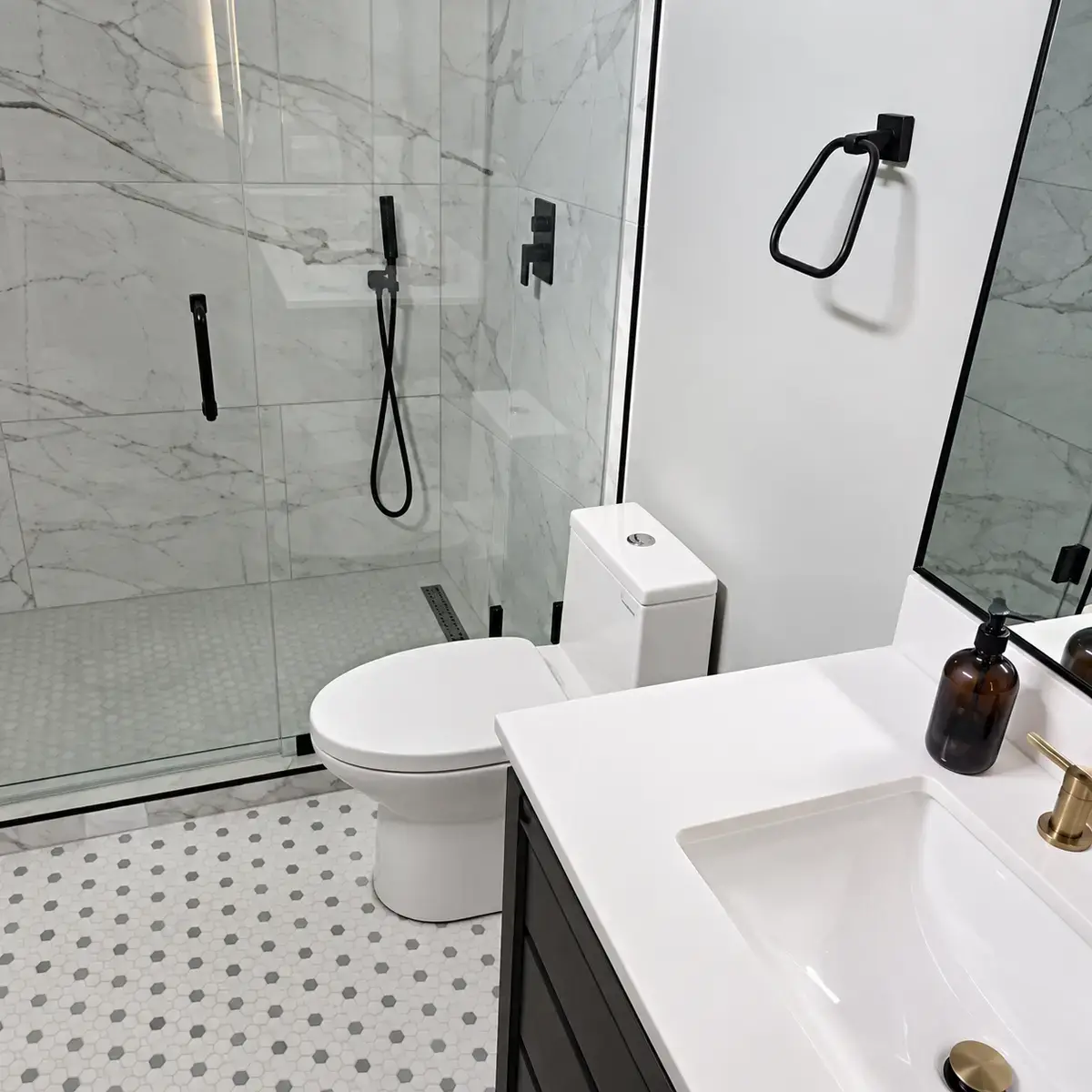 Guest ready bathroom after professional turnover cleaning.